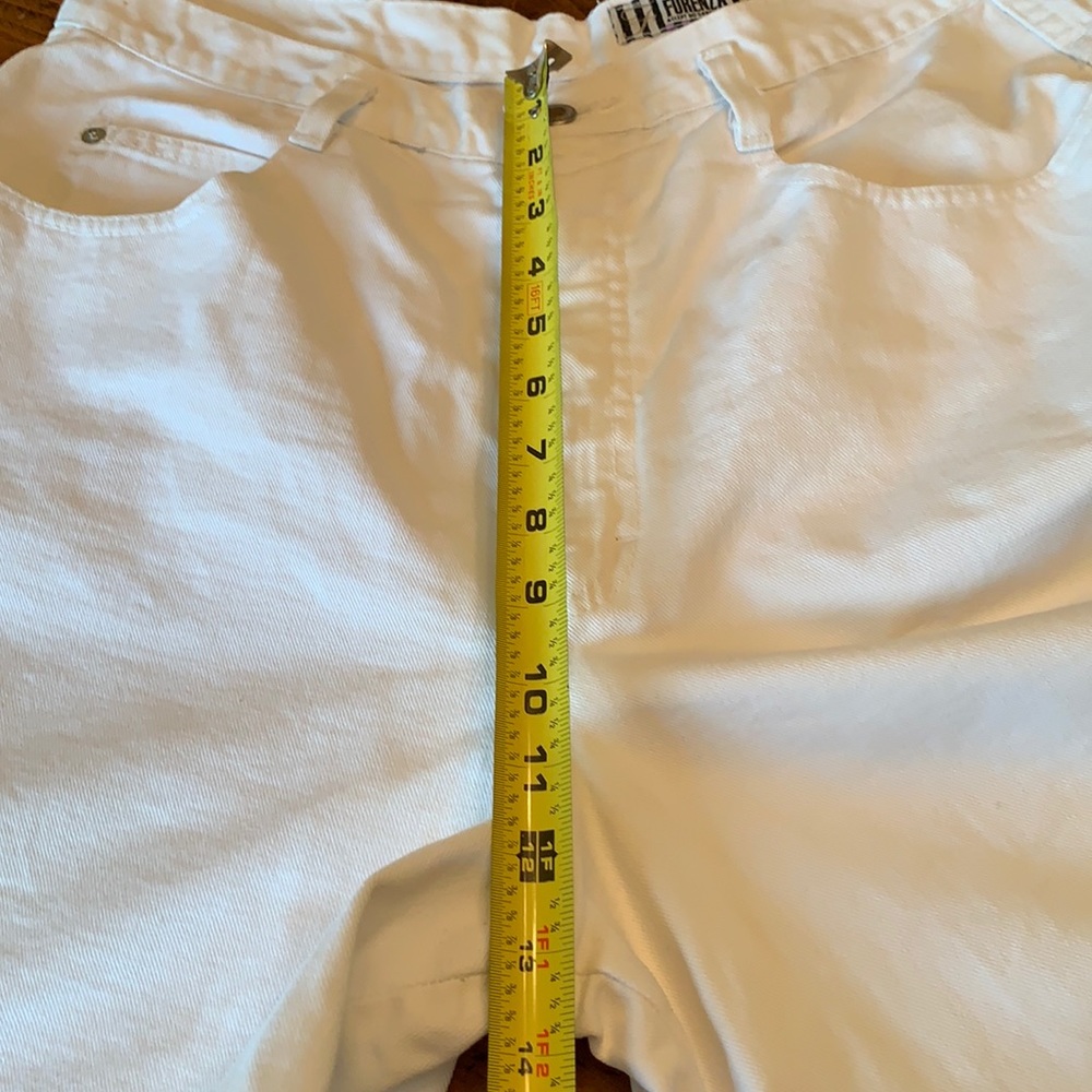 ** Authentic Forenza White Jean Shorts L - Picture 12 of 16
